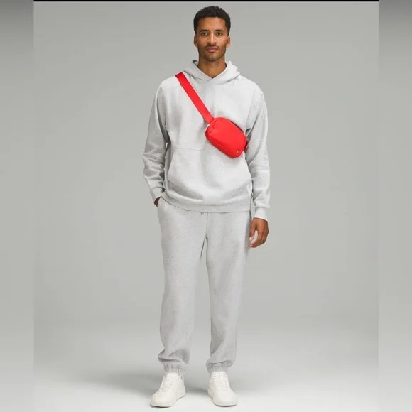 NEW LULULEMON EVERYWHERE BELT BAG HOT HEAT - Picture 6 of 9